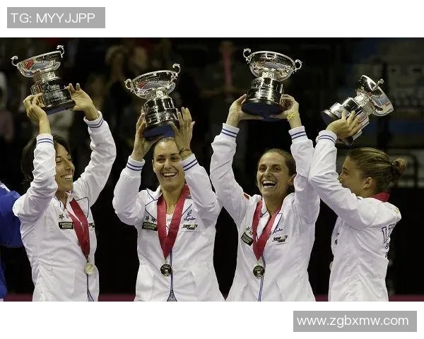 北京羽毛球队在联合会杯上的拼搏历程与荣耀时刻回顾