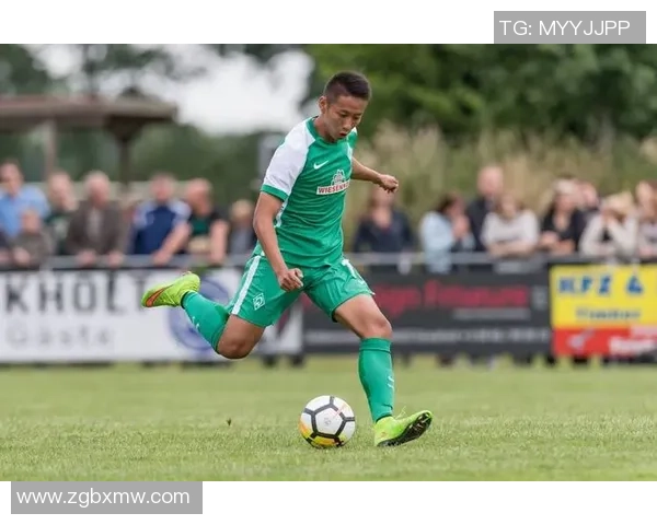 足球明星们在几岁时首次担任球队队长的故事与成就分析